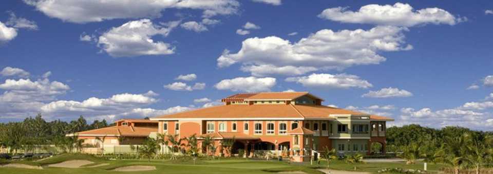 Trump International GC: Clubhouse